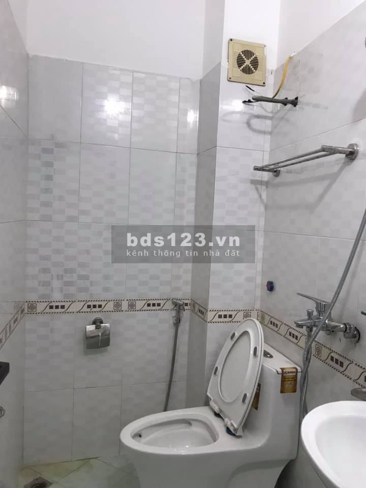 Nhà Mới Quang Trung, diện tích 40m2, 4 Tầng, Mặt Tiền 4m, 3 Phòng Ngủ, Ở Ngay giá 3 tỷ