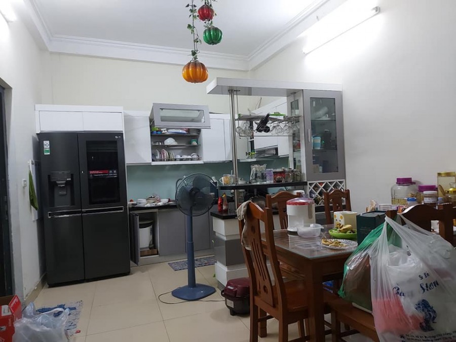 Bán nhà phố Khương Đình, Thanh Xuân. Diện tích KHỦNG 80m2*4 tầng, ô tô gần. Giá chỉ hơn 5.5 tỷ