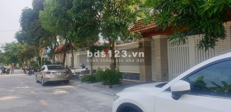 Bán đất biệt thự Đỉnh Long, Lê Trọng Tấn TP HD, dt 133.8m2, mt 8.5m, hướng tây, giá 3.74 tỷ