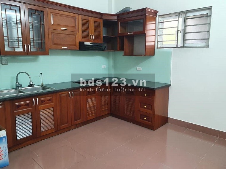 Bán nhà 5 tầng Nguyễn Sơn, dt 44m2, tặng nội thất xịn, giá chỉ 4 tỷ, tặng nội thất