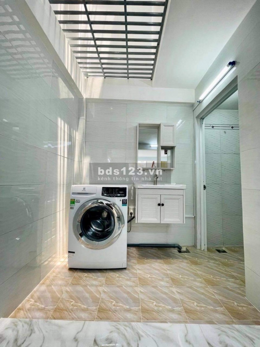 Bán nhà Bạch Đằng chính chủ ở lâu đời diện tích sử dụng 88m2 giá chỉ 6 tỷ 5