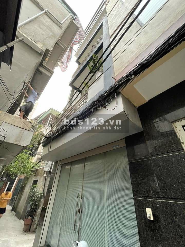 Bán nhà phố Tả Thanh Oai, 3 bước ra chợ, ngõ 3 gác ra vào, dt 45m2, giá 3 tỷ