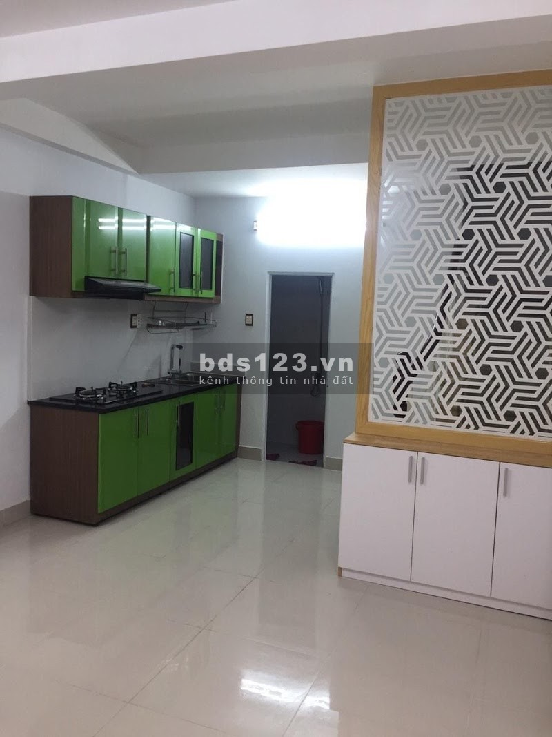 Bán nhà lô góc 5 tầng Nguyễn Đình Chiểu P4 Quận 3 dt 32m2 giá rẻ chỉ 7.25 tỷ