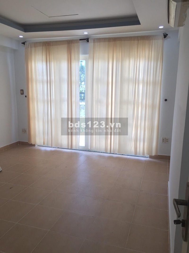 Bán nhà lô góc 5 tầng Nguyễn Đình Chiểu P4 Quận 3 dt 32m2 giá rẻ chỉ 7.25 tỷ