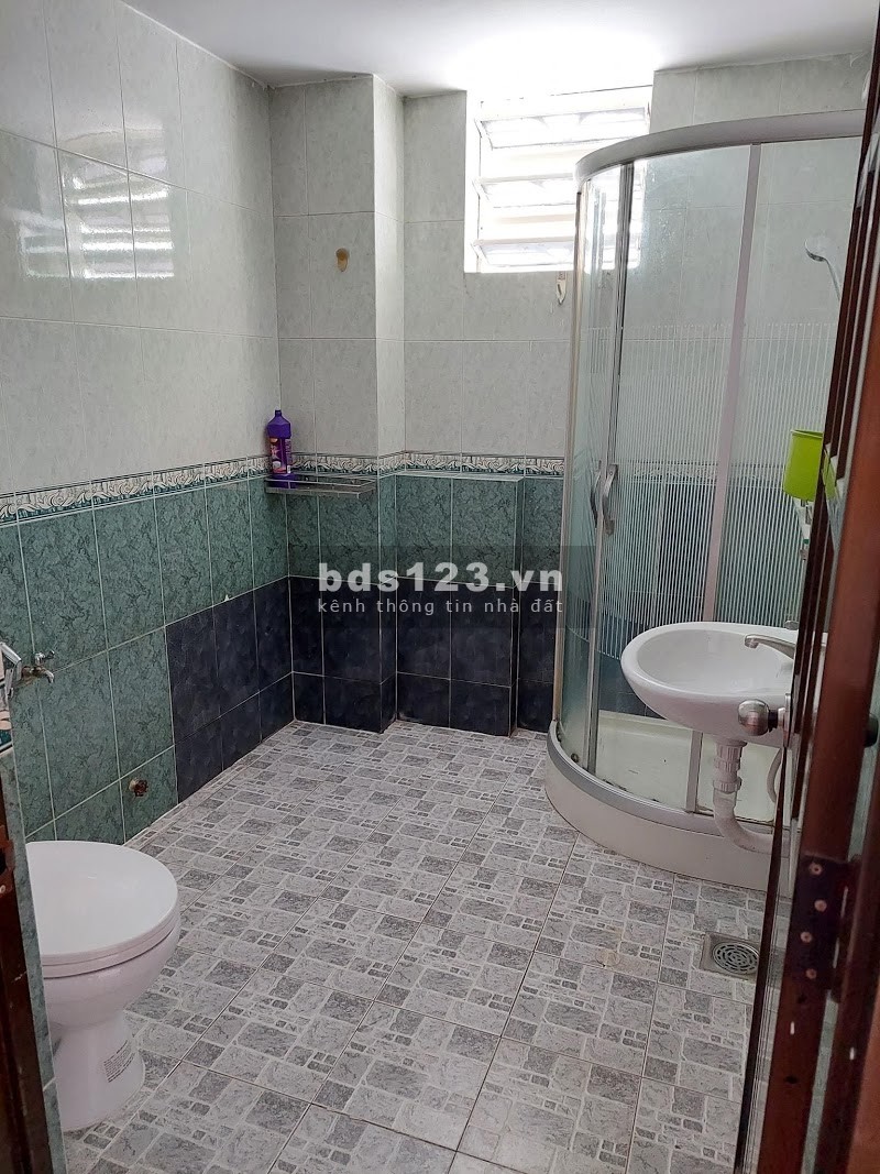 Bán nhà lô góc 5 tầng Nguyễn Đình Chiểu P4 Quận 3 dt 32m2 giá rẻ chỉ 7.25 tỷ