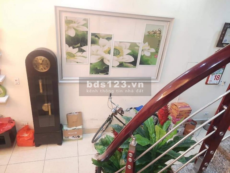 Âu Cơ, dt 105m2, mt 4.7m, gần Hồ Tây, kinh doanh mọi loại hình. giá bán 17 tỷ