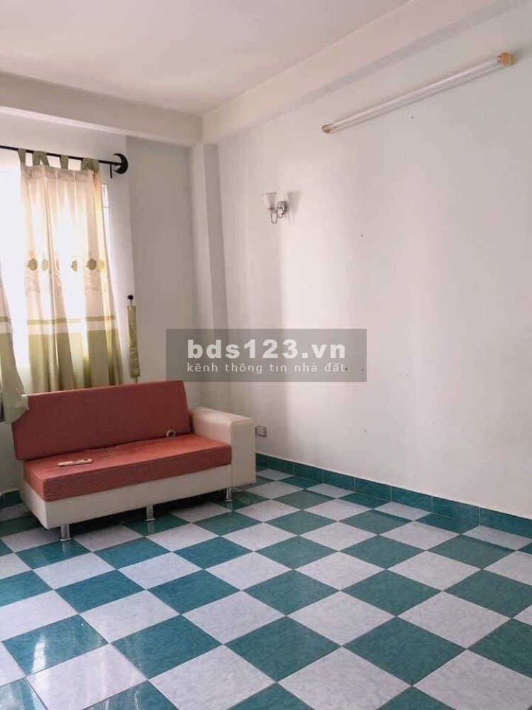 Bán gấp nhà đẹp 3 tầng diện tích 54m2 Cách Mạng Tháng 8, Quận 10, chỉ 6 tỷ 300