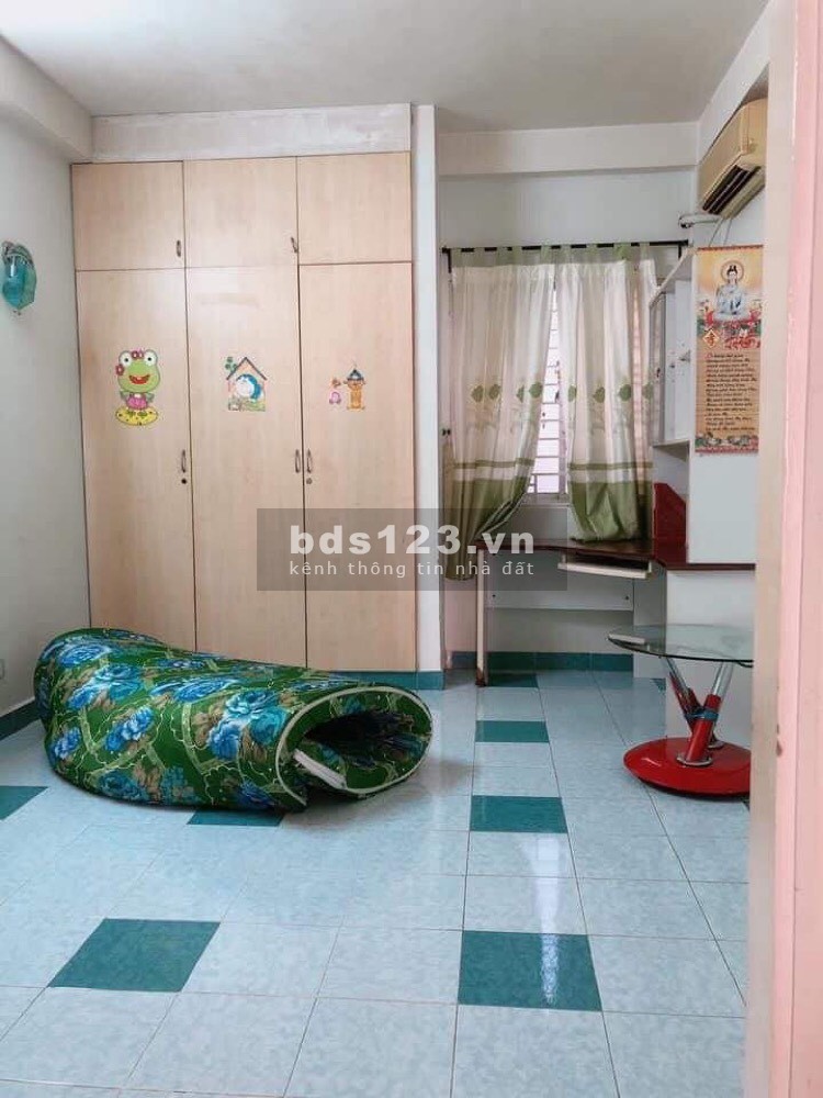 Bán gấp nhà đẹp 3 tầng diện tích 54m2 Cách Mạng Tháng 8, Quận 10, chỉ 6 tỷ 300