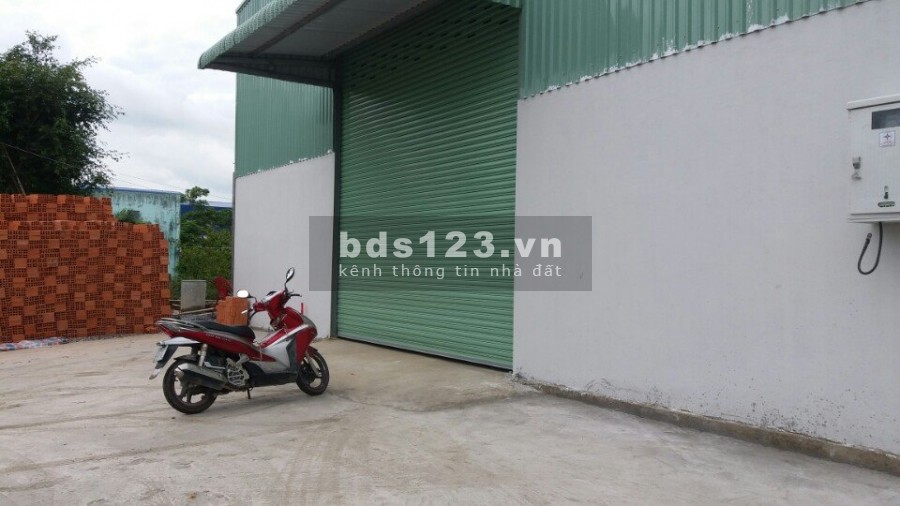 Cho thuê nhà xưởng nằm đường tl_49, phường thạnh lôc, quận 12 dt; 600m lh: 0944.977.229