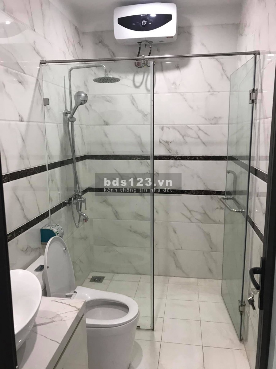 Cần Bán nhanh nhà phố Nam Dư, ô tô đỗ cửa, 3 mặt thoáng, dt 36m2, 5 tầng, giá 3.1 tỷ
