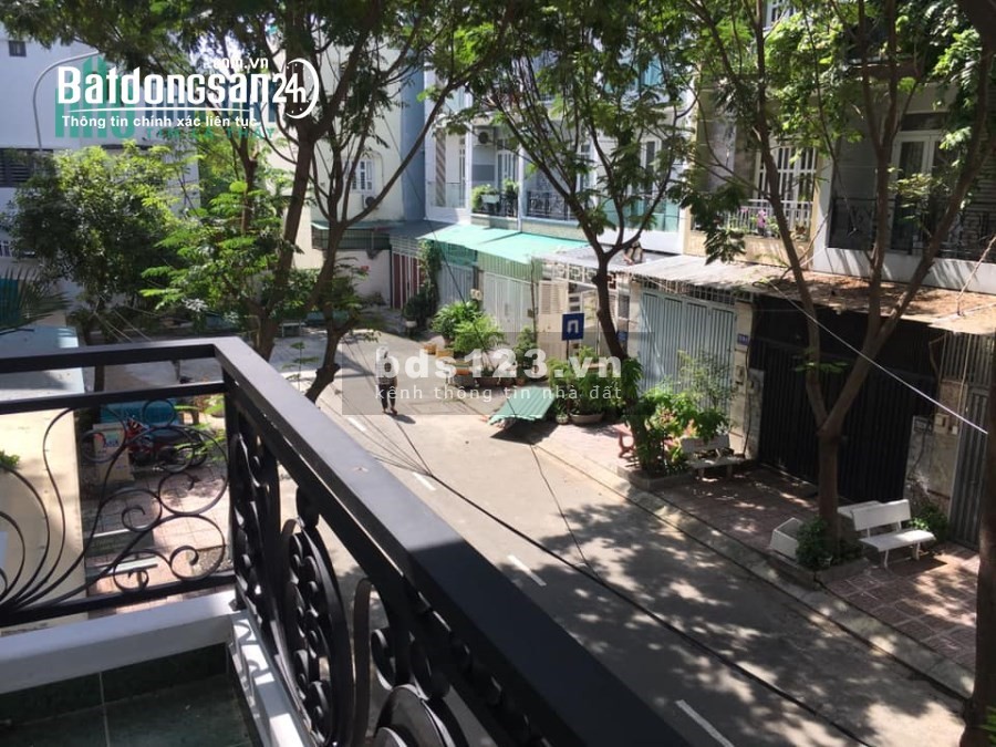 Bán nhà sát mặt tiền đường Ba Tháng Hai 5 tầng, dt 52m2, hẻm 8m giá bán 7 tỷ 5