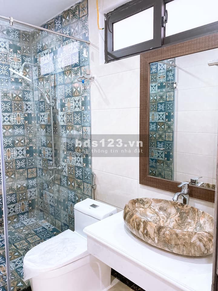 Phong cách Châu Âu, lô góc kinh doanh thang máy đường Trương Định, 6 tầng, giá 6.2 tỷ