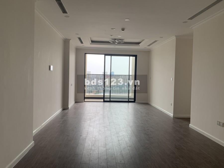 Bán cắt lộ căn góc 3 phòng ngủ ảnh thật, diện tích 100m2, giá bán 3.5 tỷ, bao phí