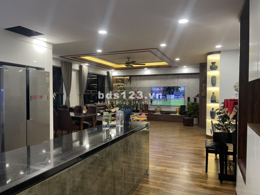 Cắt lỗ căn góc 3 ngủ đẹp nhất Goldmark City chỉ 3.3 tỷ full đồ nội thất. Đã có sổ Lh: 0793.855.686