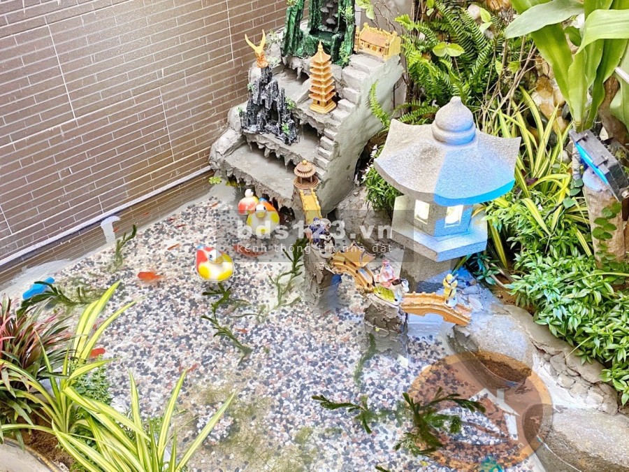 Biệt thự thiết kế theo phong cách Châu Âu, hẻm Huỳnh Tấn Phát, Quận 7, liên hệ 0982349302