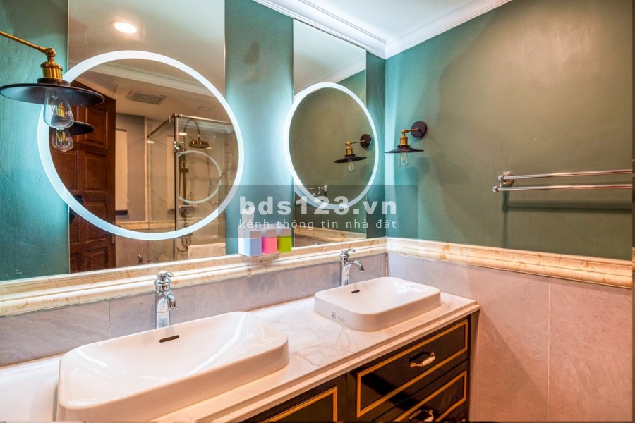 Bán CH 146m2, 3 ngủ, tại tòa A, chung cư D''. Le Roi Soleil, Quảng An, Tây Hồ, full nội thất