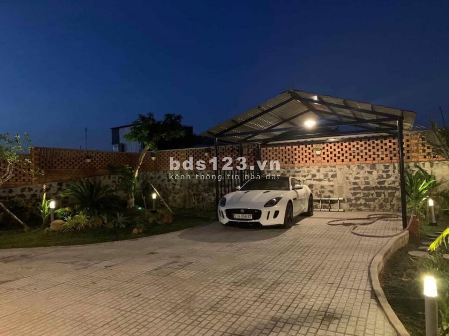Nhà vườn nghỉ dưỡng huyện Đất Đỏ, giá bán 2.6 tỷ, bao sang tên công chứng