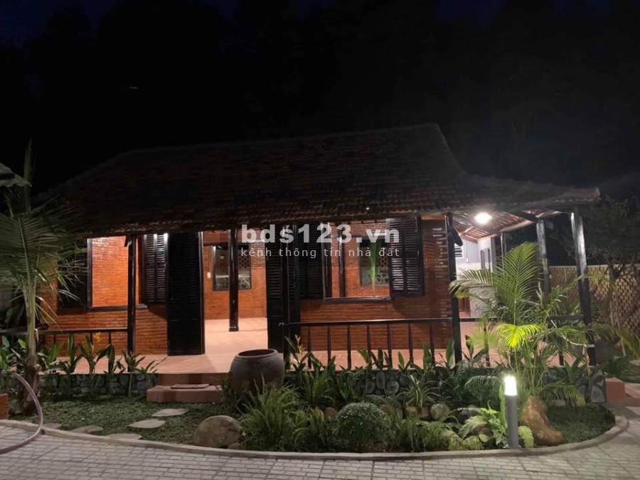 Nhà vườn nghỉ dưỡng huyện Đất Đỏ, giá bán 2.6 tỷ, bao sang tên công chứng