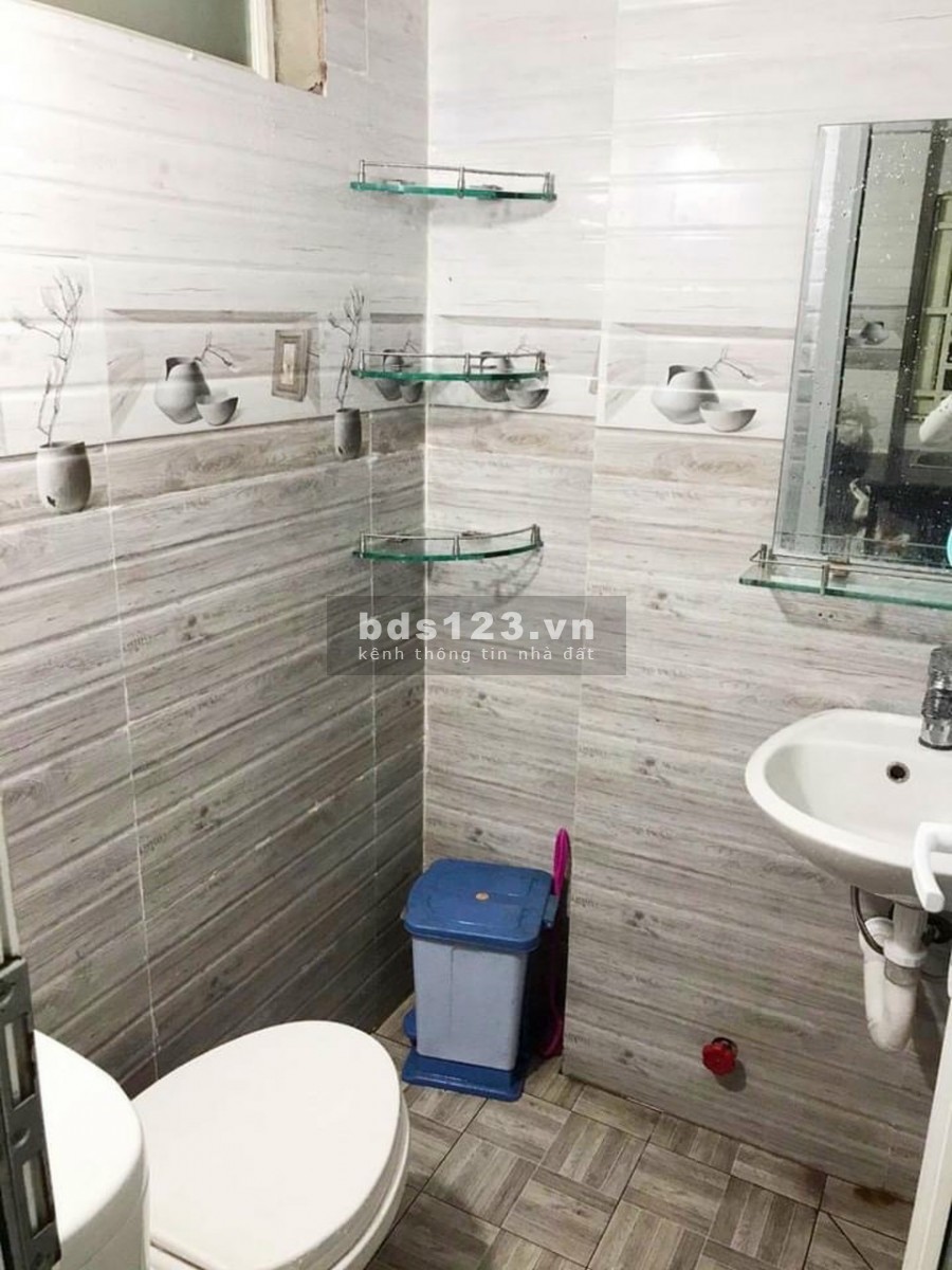 Cho thuê nhà HXT Thống Nhất, P11, Gò Vấp, 3.7x13m, 1 trệt, 1 lửng, 5.5 triệu/tháng