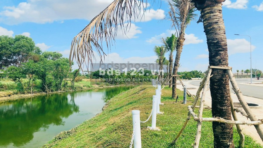 Thu nhập 20tr/tháng sở hữu nhà phố cực rẻ sổ hồng riêng tại Cần Giuộc dt 135m2