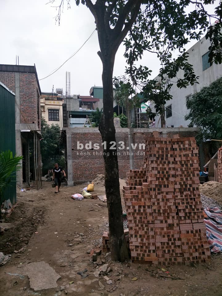 Bán gấp mảnh đất đường Lý Sơn 56m2 x 6m mặt tiền, giá 3.5 tỷ, Phân lô, Ô tô vào đất