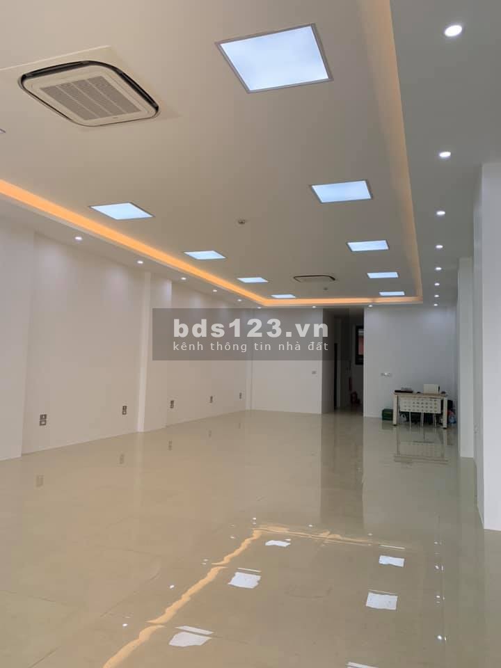 Tòa nhà văn phòng 9 tầng thông sàn mặt phố Lê Trọng Tấn 1 Hầm dt 175m2, giá 76 tỷ
