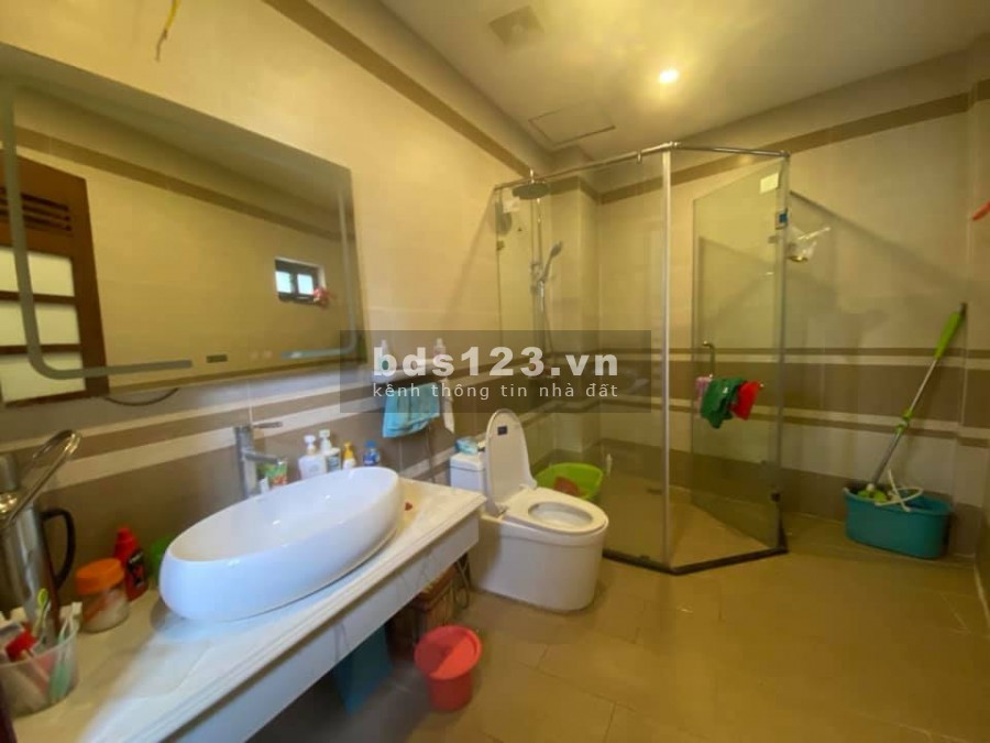 Bán nhà cạnh Lotte 72 tầng, Đào Tấn, ô tô đỗ cửa, 3 bước ra mặt phố, dt 48m2, giá 7 tỷ