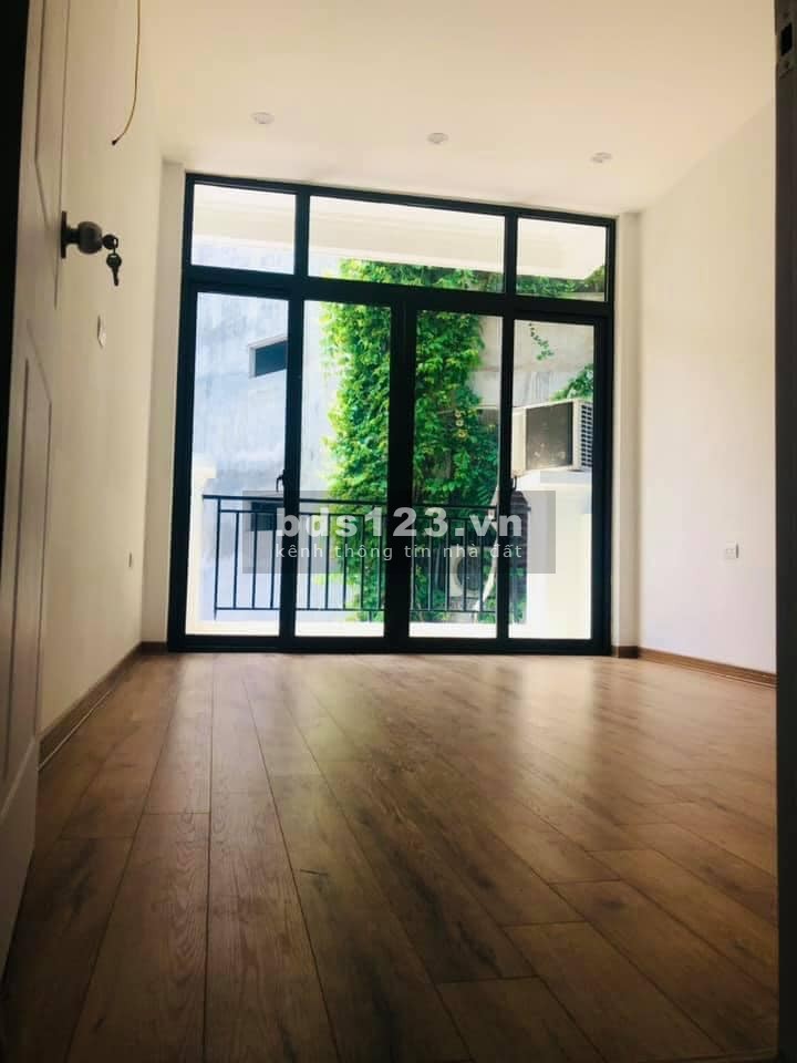Bán nhà Trương Định, ngõ thông, ô tô tránh, 2 mặt thoáng, 4 phòng ngủ, mới xây