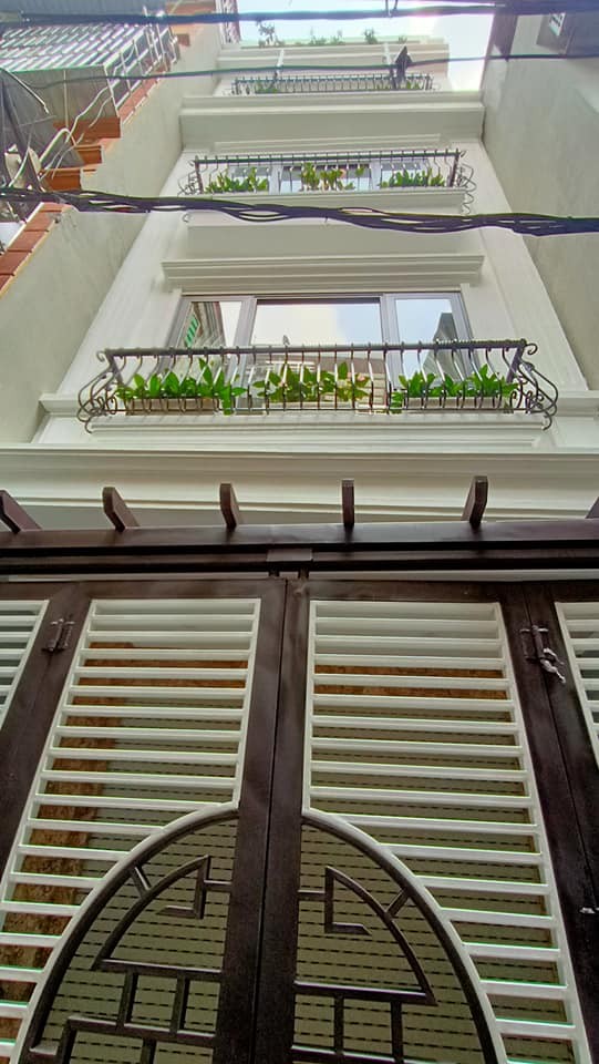 Bán nhà Lê Trọng Tấn, Hà Đông, Kinh doanh tốt, Tặng nội thất xịn, 50m2, 4,3 tỷ