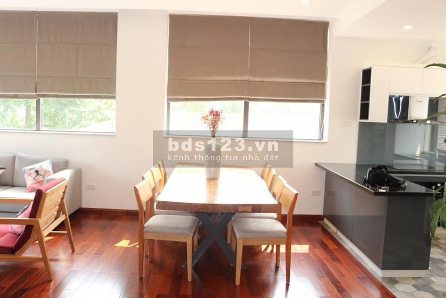 Bán biệt thự Dương Đình Nghệ diện tích 250m 4 tầng, mt 10m, giá chỉ 55 tỷ Cầu Giấy