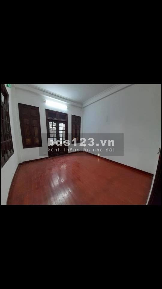 Bán nhà nguyên căn Âu Cơ siêu đẹp dt 52m2, 5 tầng, 2 mặt thoáng, giá đẹp với khách