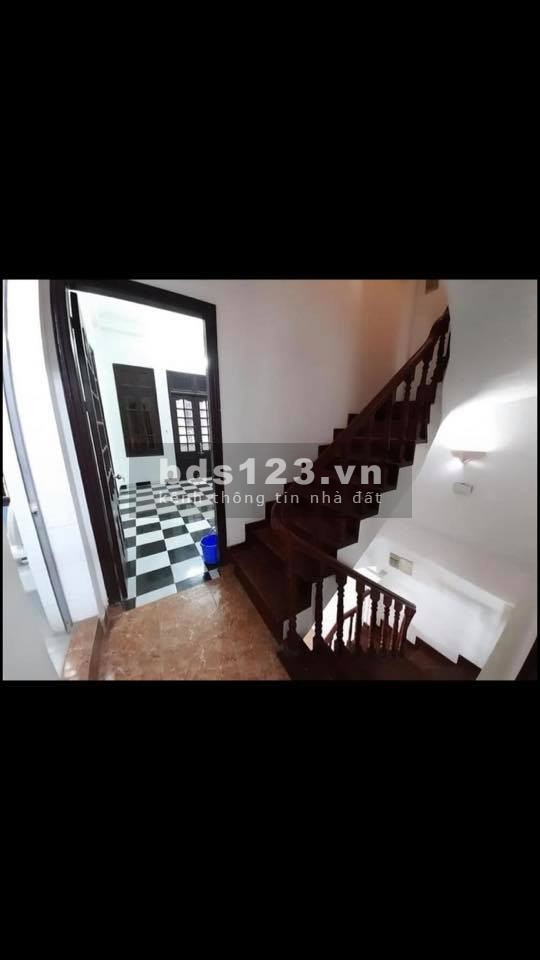 Bán nhà nguyên căn Âu Cơ siêu đẹp dt 52m2, 5 tầng, 2 mặt thoáng, giá đẹp với khách