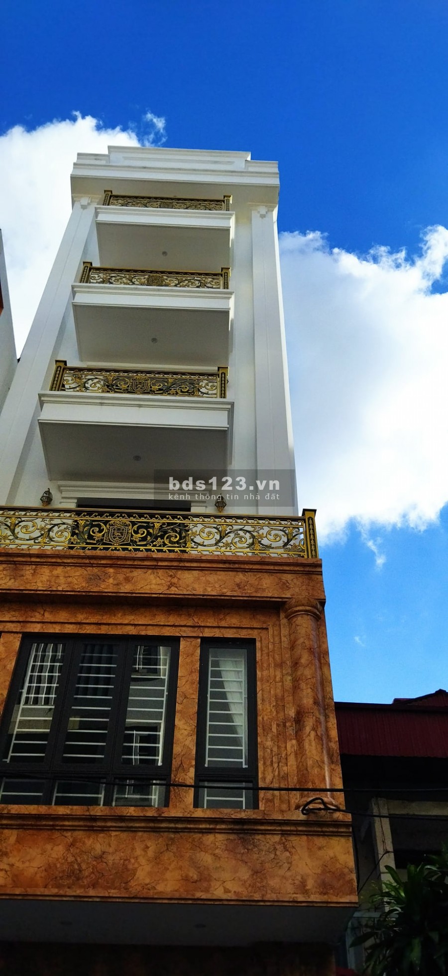 Siêu phẩm tòa nhà 7 tầng thông sàn dành cho các nhà kinh doanh thông thái