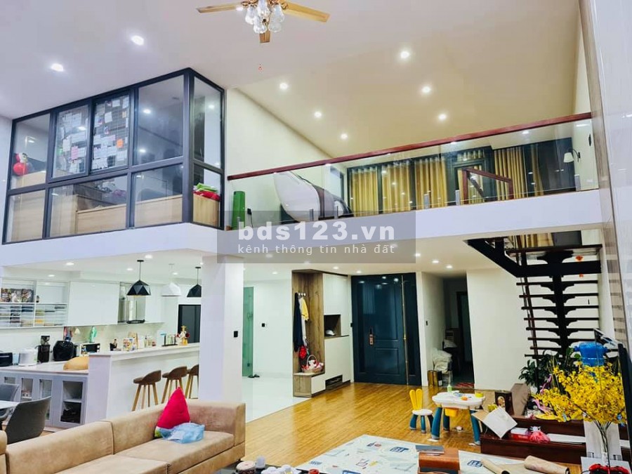 Lựa chọn vàng trong làng đầu tư, dtsd 155m2 28 phòng, doanh thu 180 triệu/tháng