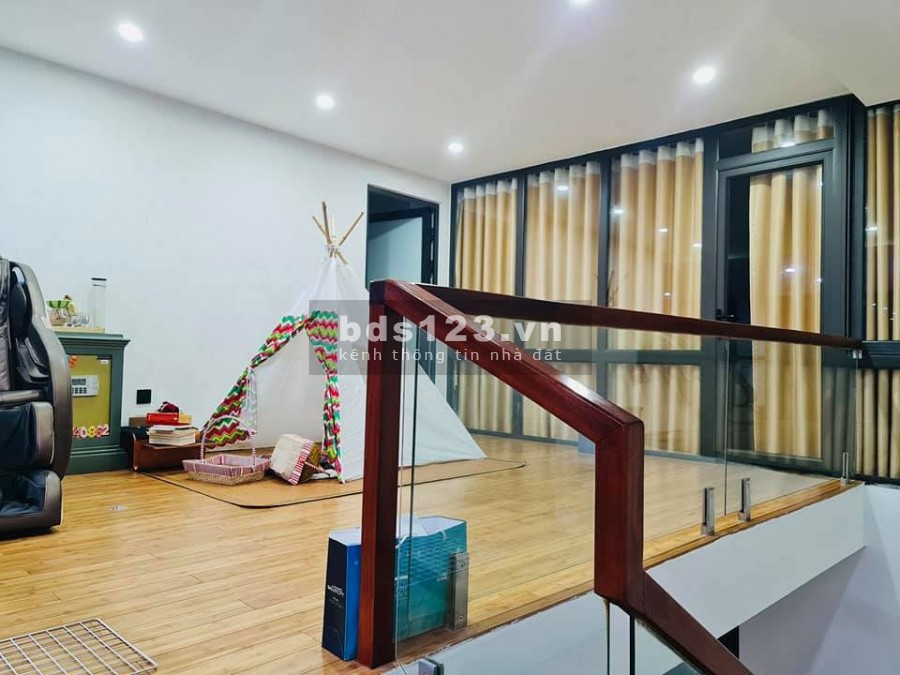 Lựa chọn vàng trong làng đầu tư, dtsd 155m2 28 phòng, doanh thu 180 triệu/tháng