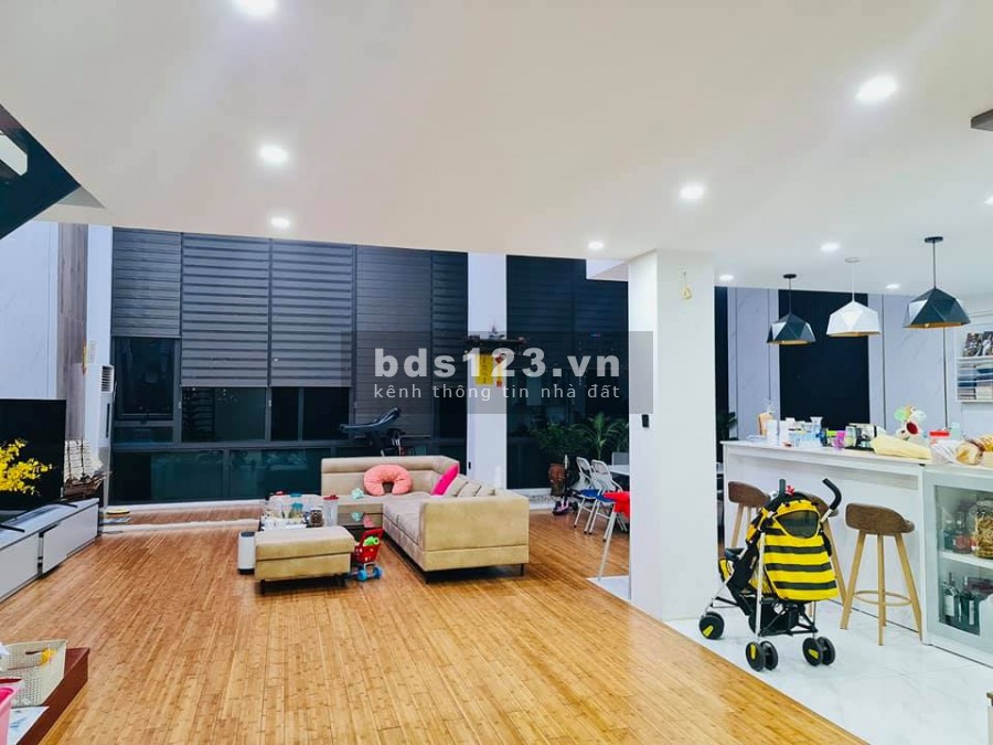 Lựa chọn vàng trong làng đầu tư, dtsd 155m2 28 phòng, doanh thu 180 triệu/tháng