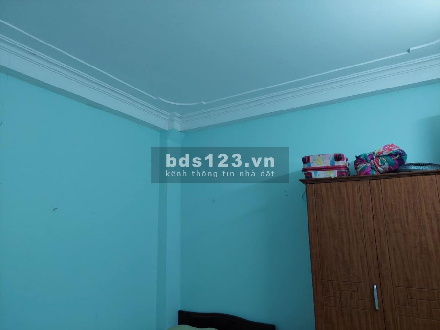 Bán nhà TĐC Giang Biên, thiết kế đẹp, vỉa hè, view công viên, 40m, giá 4.38 tỷ