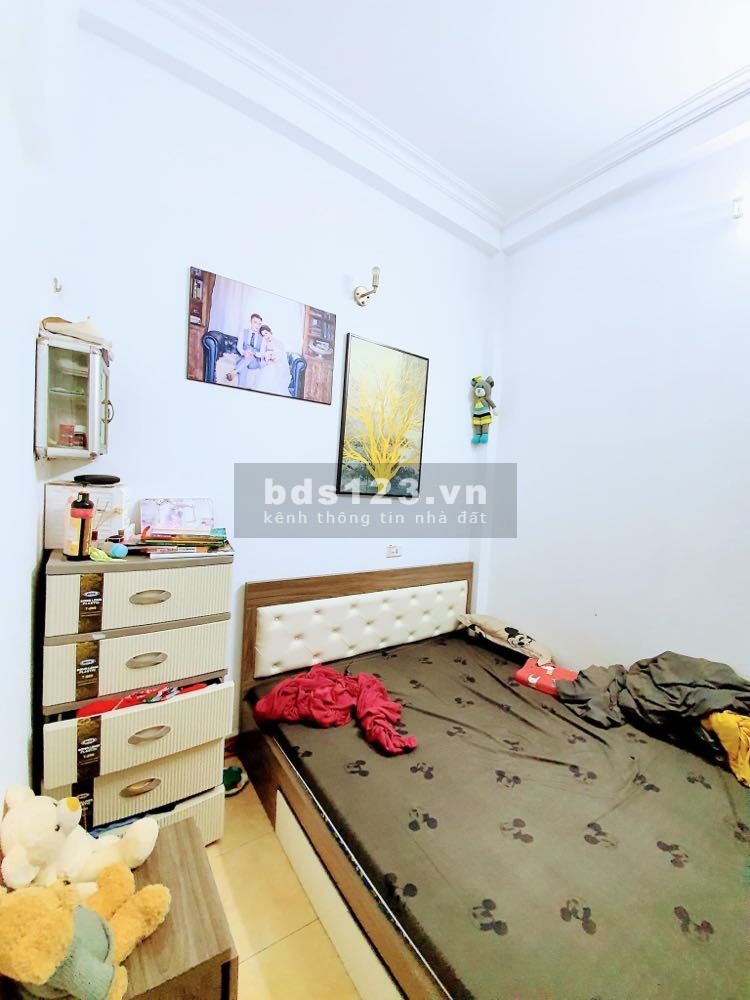 Bán nhà Kim Ngưu Hai Bà Trưng, gần ô tô dt 34.6m2, 4 tầng, mt 3.1m, giá 2.69 tỷ