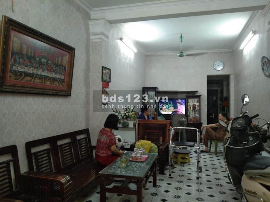 Siêu Phẩm mình cần bán nhà Xã Đàn, 15m ra phố diện tích 21m2, 4 tầng giá bán 1.7 tỷ