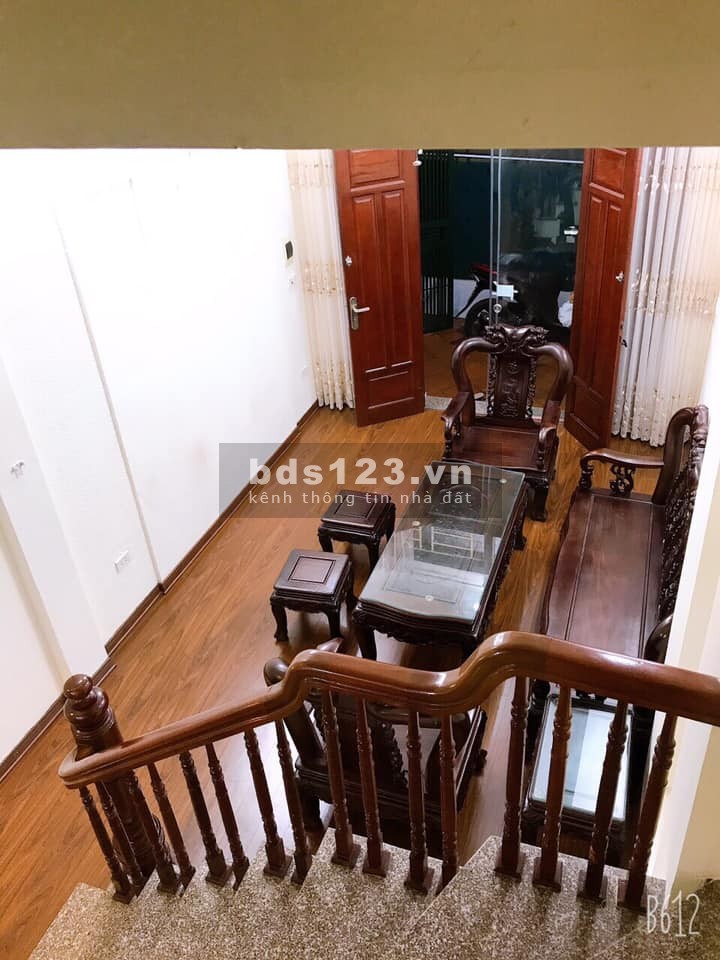 Bán nhà Ba Đình, doanh thu ít nhất 30 triệu/tháng, dt 44m2, 5 tầng, 9 phòng, giá 4.3 tỷ