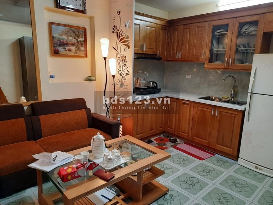 Siêu phẩm pháo Đài Láng, tiền nhỏ diện tích to, dt 33m2, giá bán 2.8 tỷ, bàn giao y hình