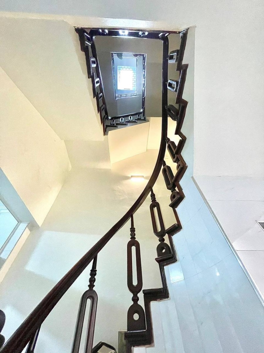 Phân lô, gara ô tô, nhà cực đẹp, nội thất nhập, thang máy, bán nhà Triều Khúc, giá 7 tỷ