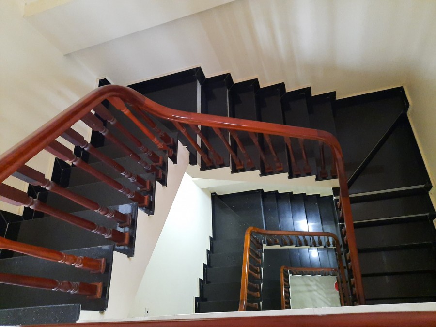 Bán nhà đẹp 59m2 Chùa Láng Đống Đa - ĐH Giao Thông Ngoại Thương Ngoại giao chỉ 5.9 tỷ