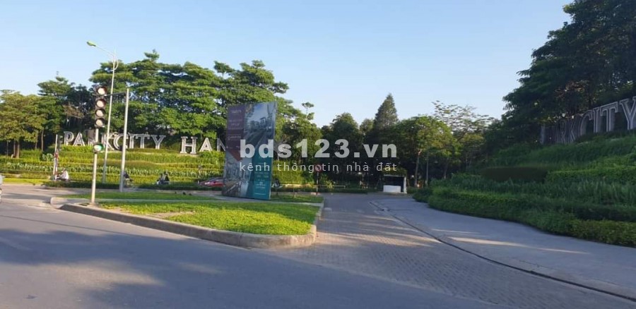 Cần bán miếng đất đối diện Part City Quận Hà Đông diện tích sử dụng: 50m2, giá 5.2 tỷ