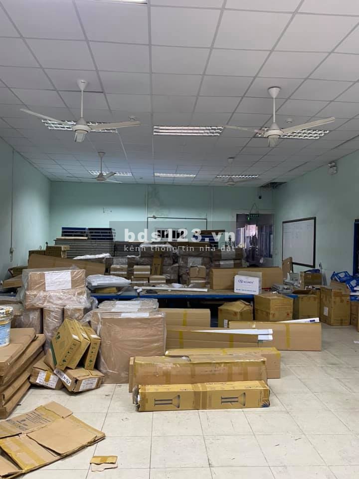 Bán nhà 5x14 Hẻm VIP 8m Lạc Long Quân thông Âu Cơ, Gần Đầm Sen, giáo xứ Phú Bình