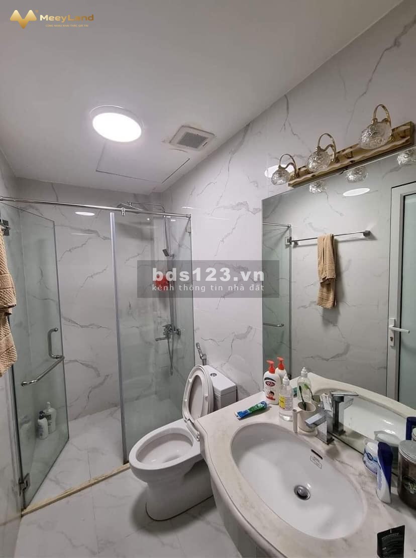 Bán nhà Xã Đàn, Đống Đa, diện tích sử dụng 40m2, 5 tầng, sổ vuông vắn, pháp lý rõ ràng