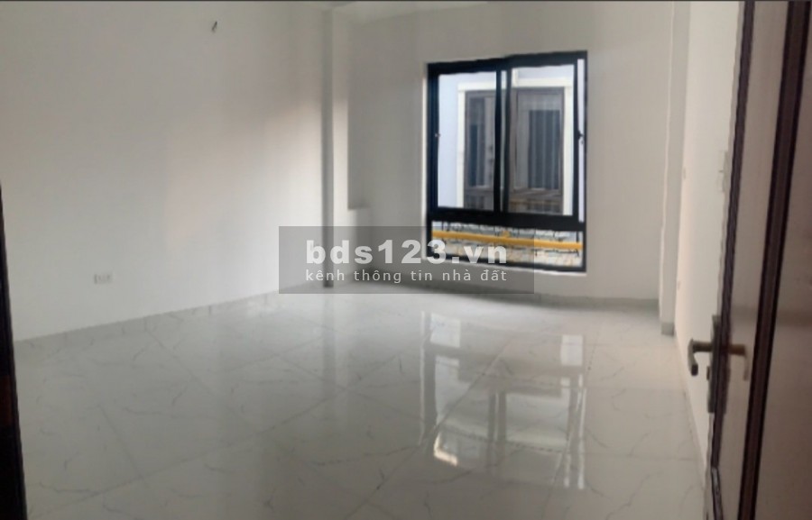 Bán nhà siêu đẹp tại Vạn Phúc Hà Đông, ô tô đỗ gần, dt: 35m2, giá 2,6 tỷ. Lh 0984672007
