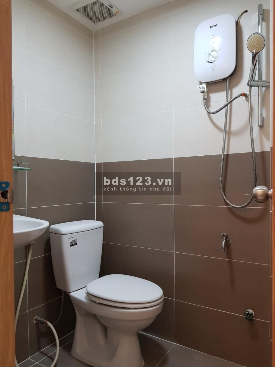 Bán nhà nguyên căn Nguyễn Văn Cừ, Quận 1, dtsd 30m2, giá nhỉnh 4 tỷ, lhcc