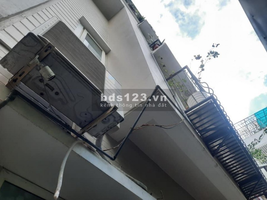 Bán Nhà Mặ Tiền Ngõ Kim Đồng - Oto Tránh, đúc 5 tầng sổ đỏ vuông đẹp
