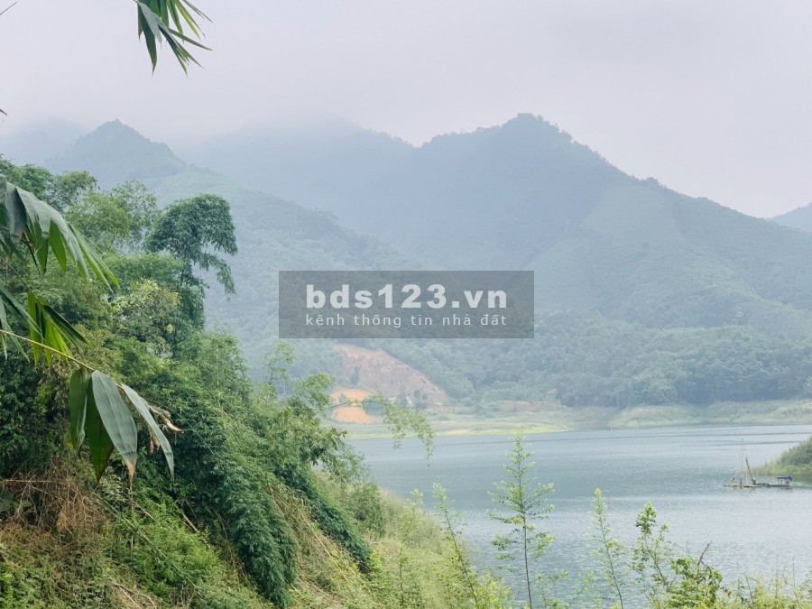 Bán đất diện tích sử dụng 1000m2 có 760m thổ cư bám hồ Đà Băc Hoà Bình